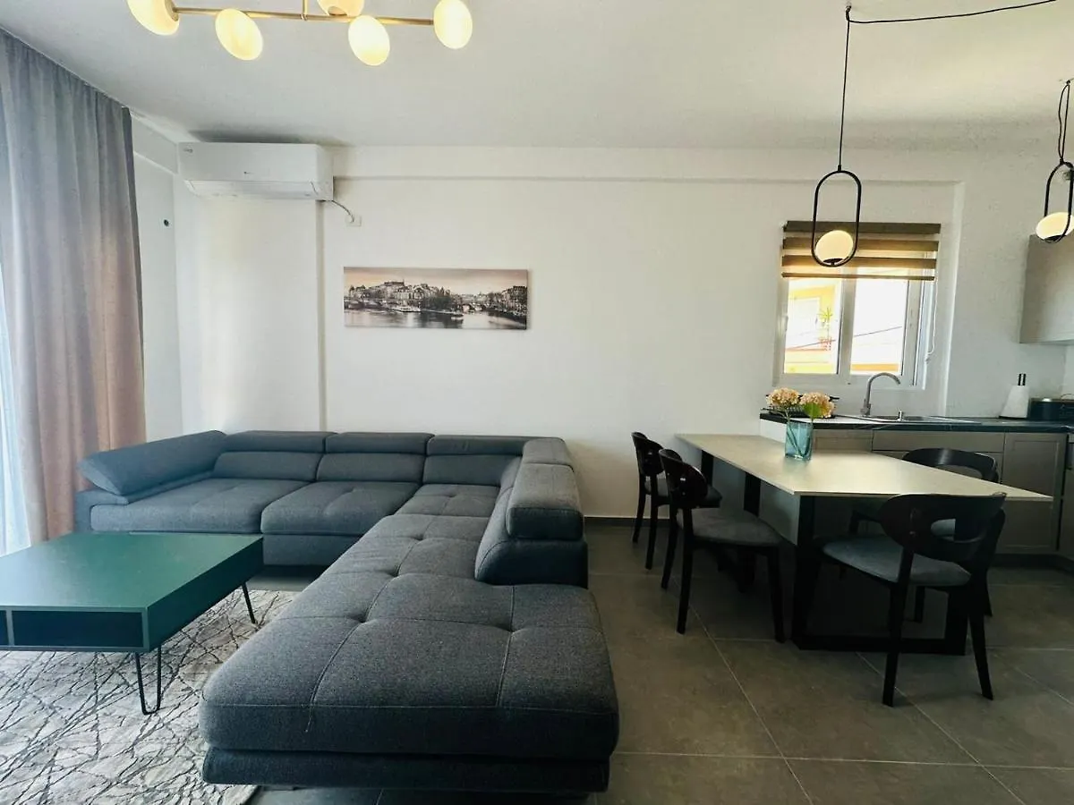 Apartment Celine Саранда 0*,  Албания
